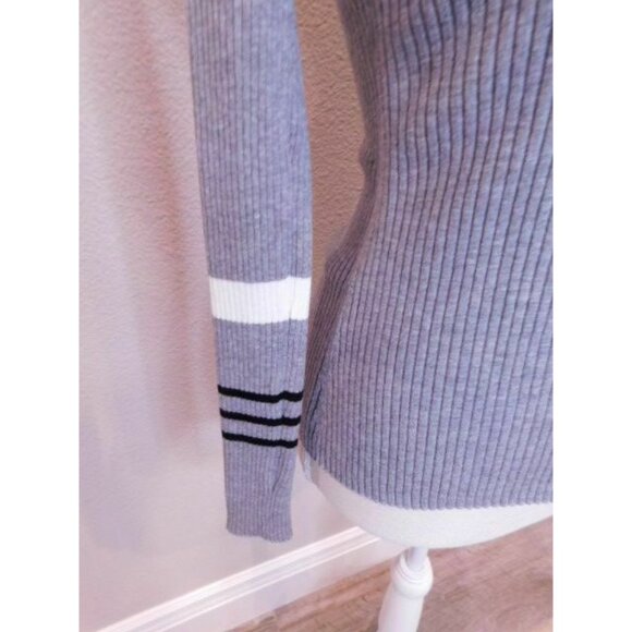 Bailey 44 Derosa Button Cardigan Heather Grey SMALL - Picture 4 of 7